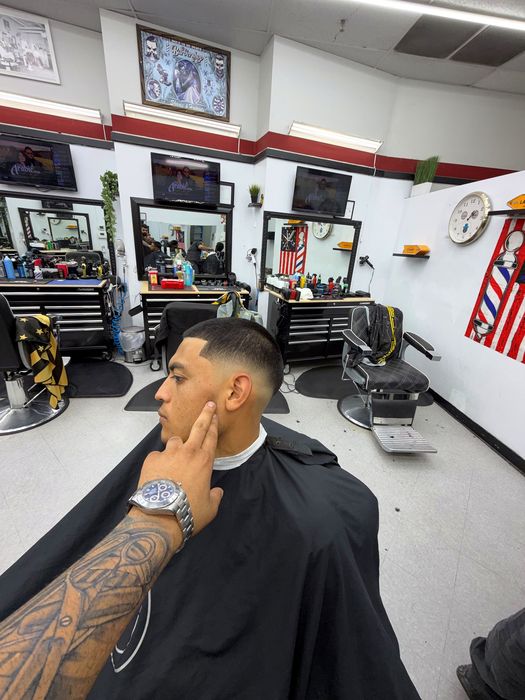 Corte recién hecho en Kings Barbershop